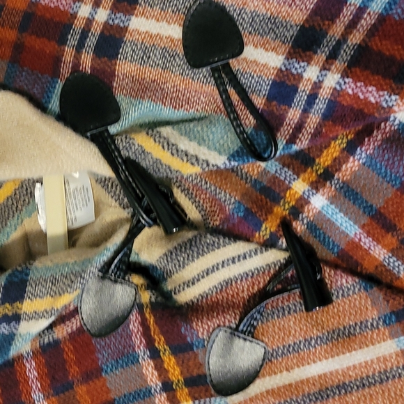 4T Poncho - Picture 2 of 2